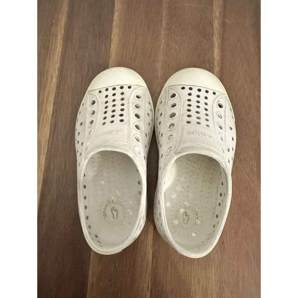 Native White Slip On Shoes Child Size C7 Unisex
